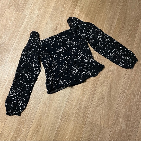 H&M Long Sleeve Black Floral Top - Picture 6 of 8